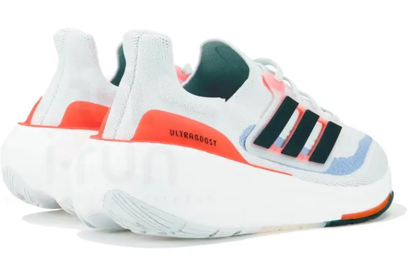 Adidas Ultraboost 22 - Image 2